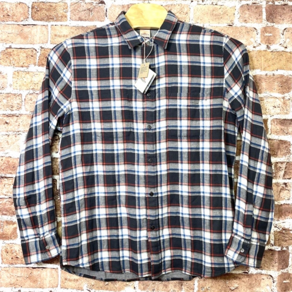 Faherty skull rock plaid